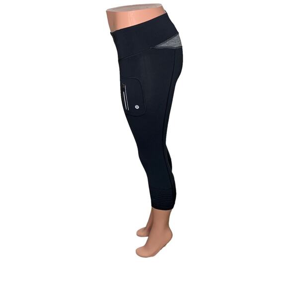 Lululemon Ankle Leggings Size 4 Front Zipper Pocket - Picture 6 of 15